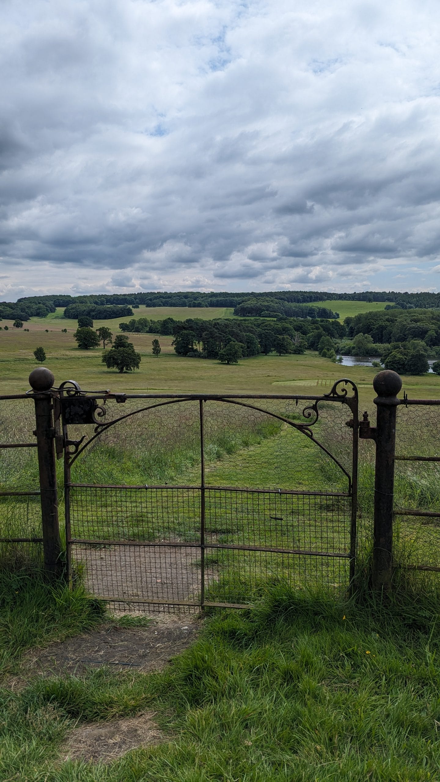 Link to page: Gateway to the sweeping Yorkshire landscape
